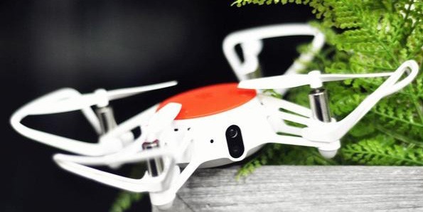 Test Avis Xiaomi MITU Mini RC  : Un mini drone parfait de Xiaomi et un gadget amusant pour les débutants